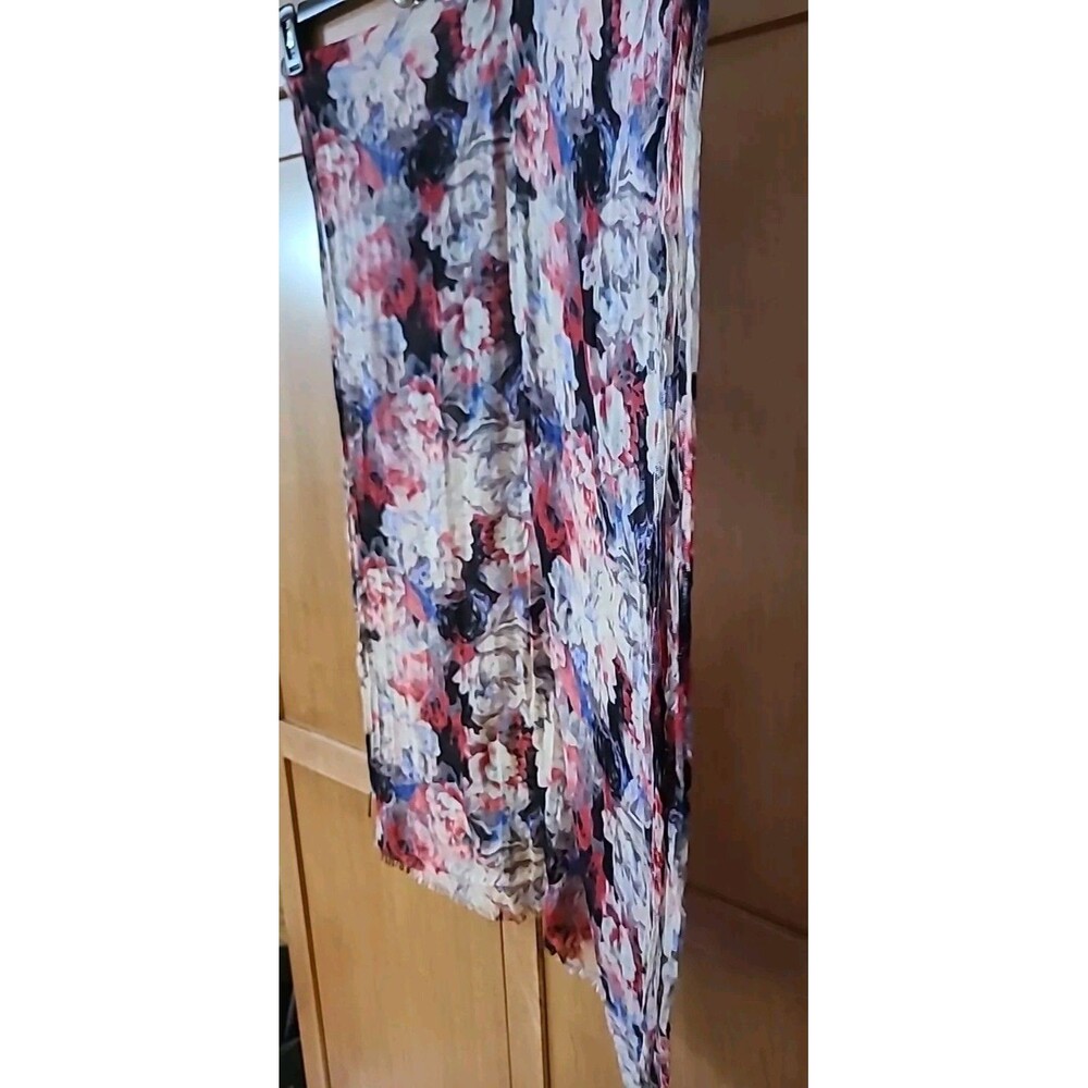 Talbots* Rectangle Scarf* 24 x 72 * Floral Pattern *Fringed Ends